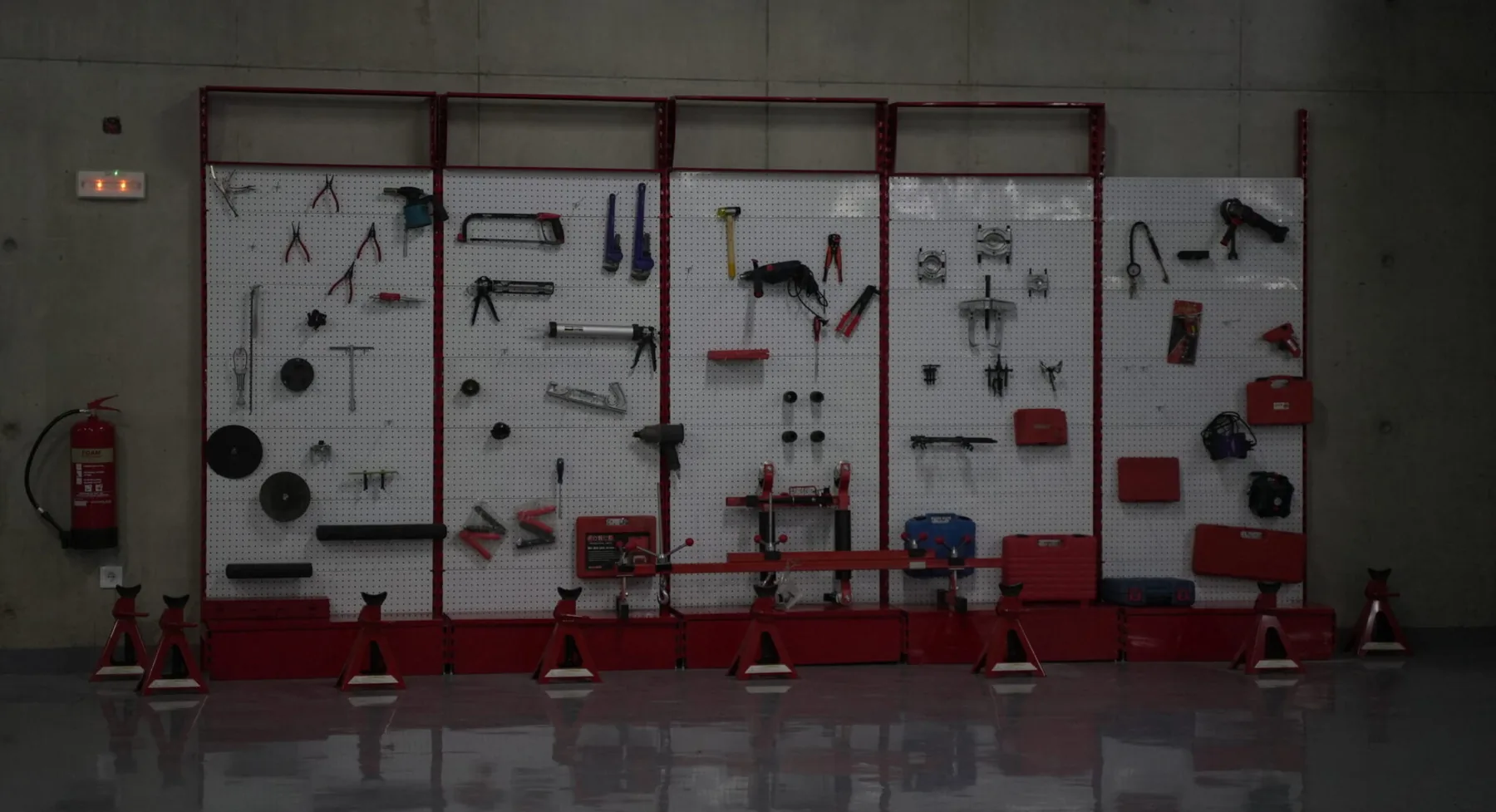 Monza technical center, Horsh Tabet